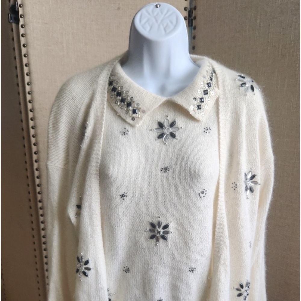 2 piece sweater set embellished rhinestones size large